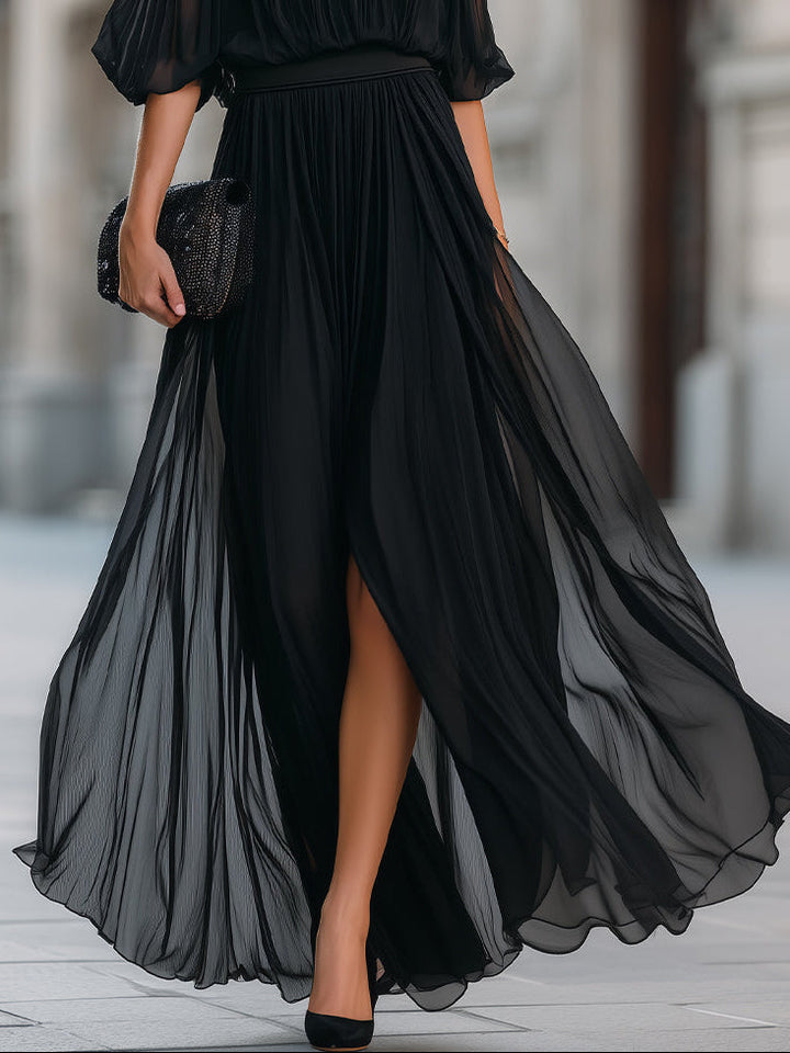 Annetta - Vestido Maxi de Chifón Plisado Negro con Hombros Descubiertos