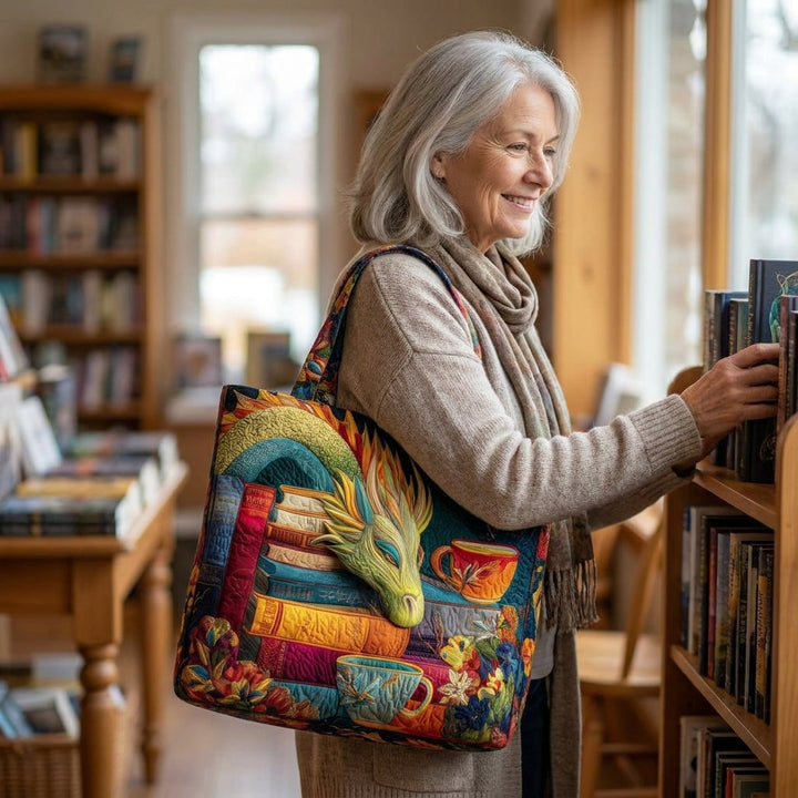 Bolsa Artesanal - Lector de Dragones con Libros y Tazas