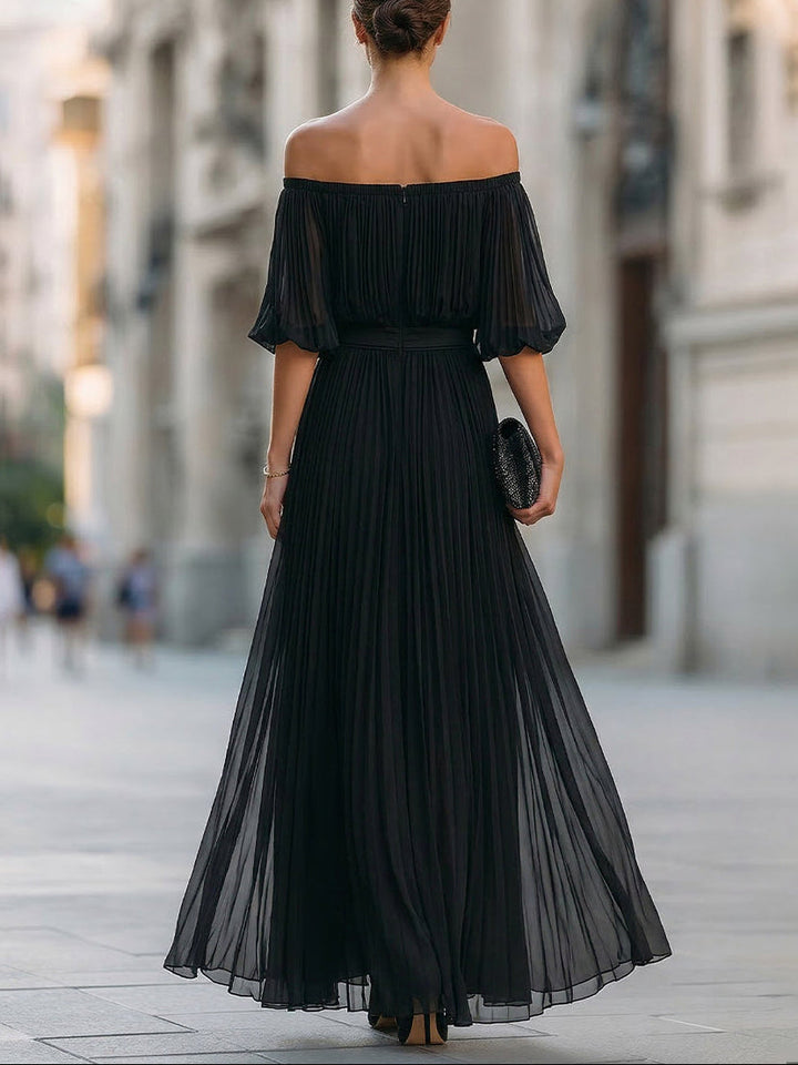 Annetta - Vestido Maxi de Chifón Plisado Negro con Hombros Descubiertos