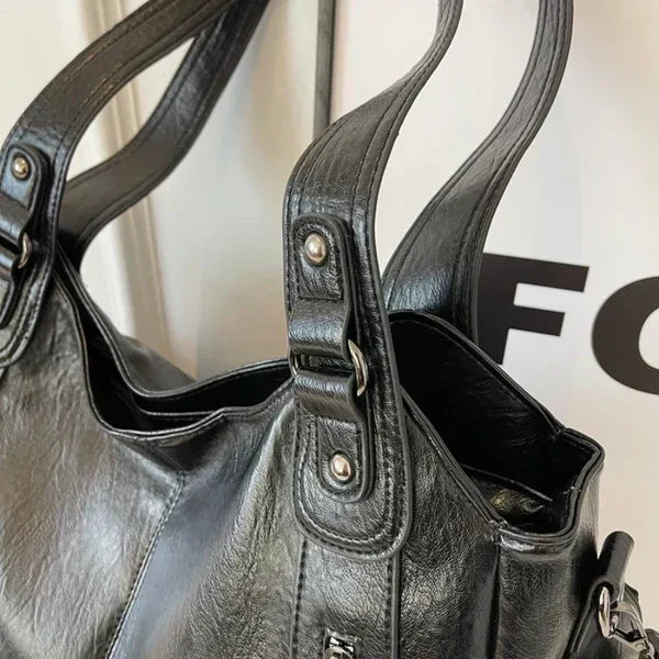 Amira - Bolsa de Mano de Cuero