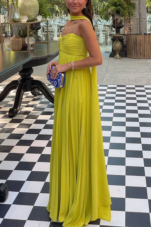 Katrina – Vestido Maxi con Diseño Off-the-Shoulder, Cordones y Falda Plisada