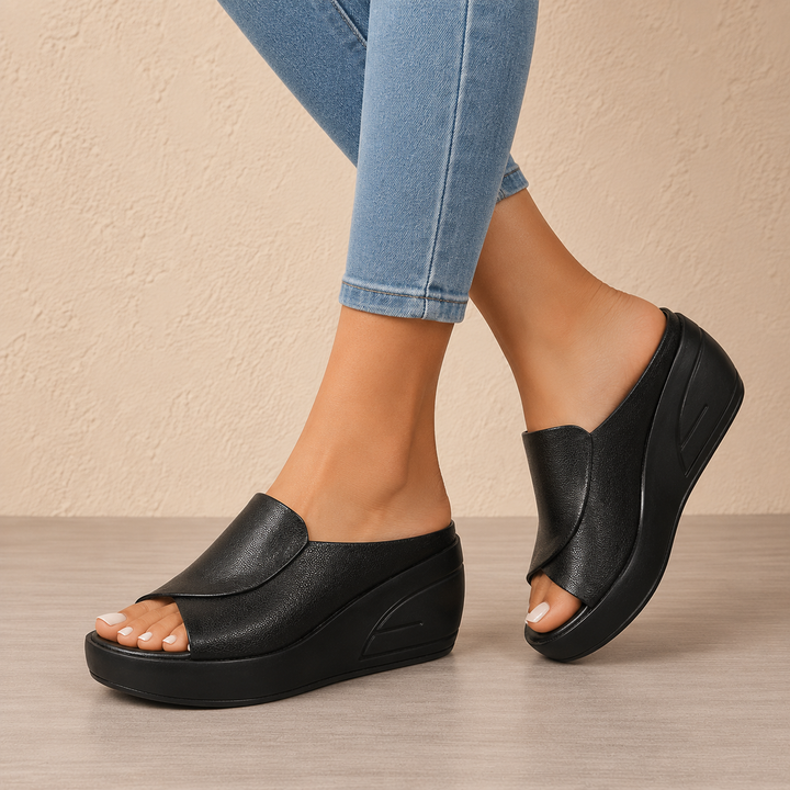Eliza | Sandalias ortopédicas con cuña para poner y quitar