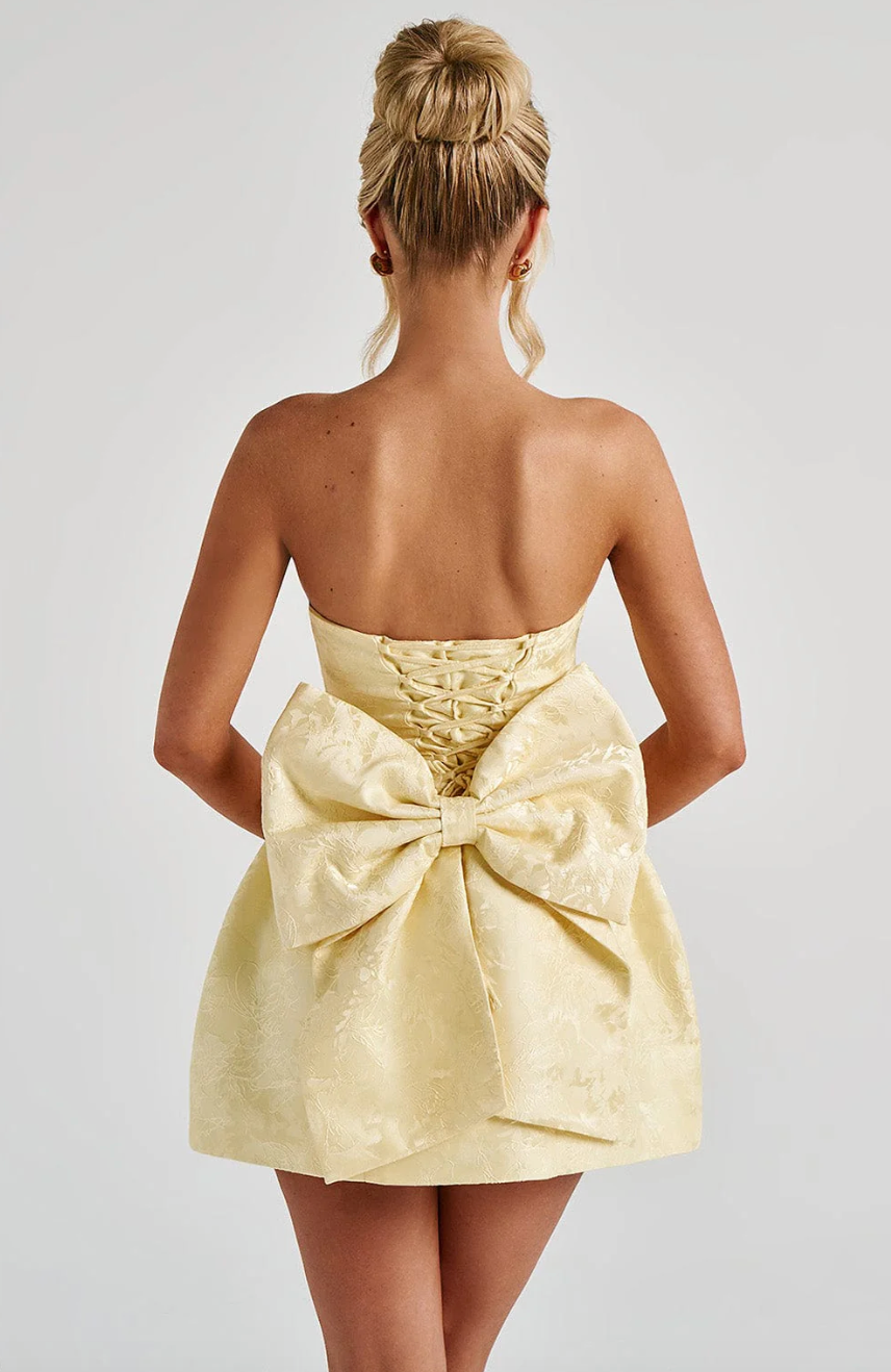Avy - Impresionante Vestido Mini con Lazo