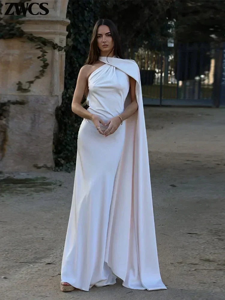 Adaline - Vestido Maxi Capa Atemporal