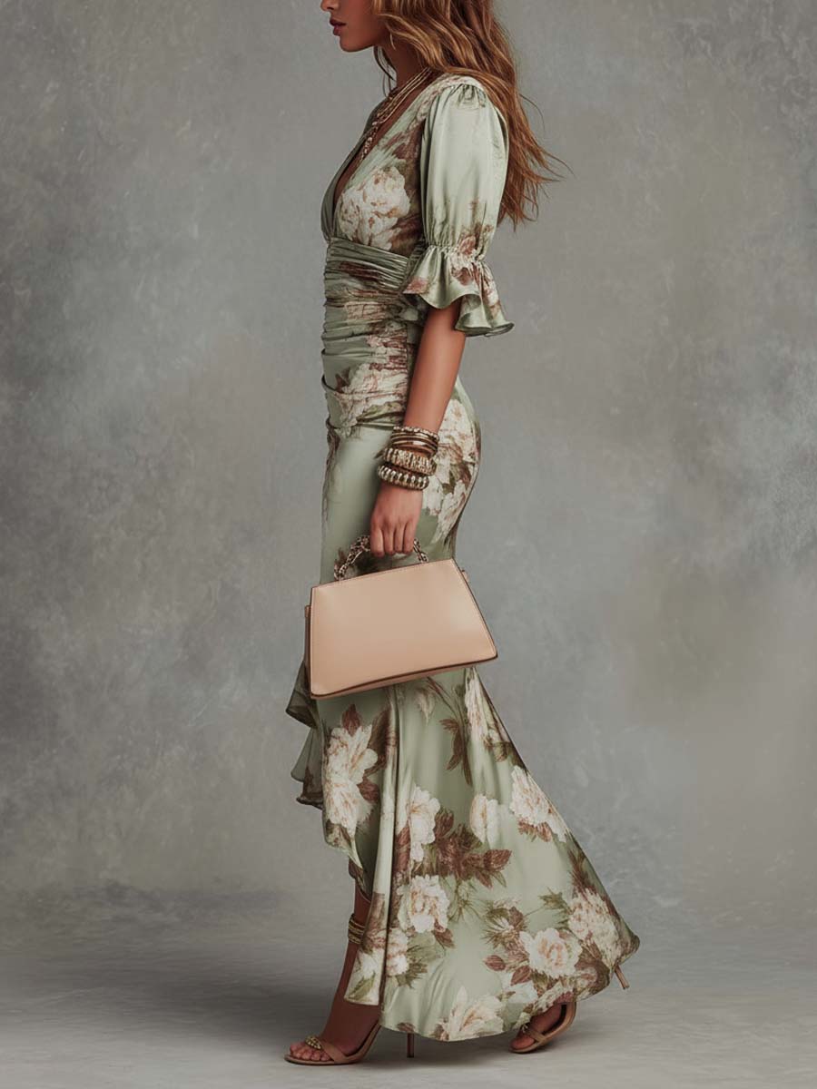 Anastasia | Vestido largo asimétrico de satén verde