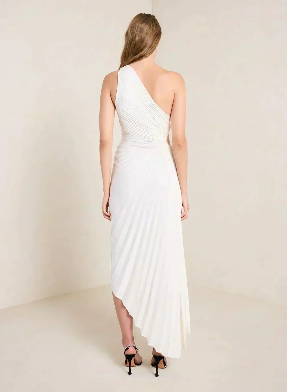 Sylviana - Vestido Midi Plisado de Un Hombro