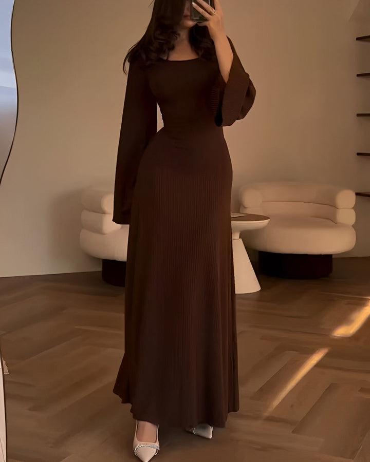 Aiah - Elegante Vestido Maxi de Punto