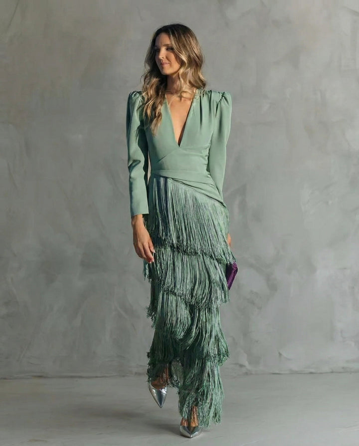Clara | Vestido Elegante con Mangas con Flecos