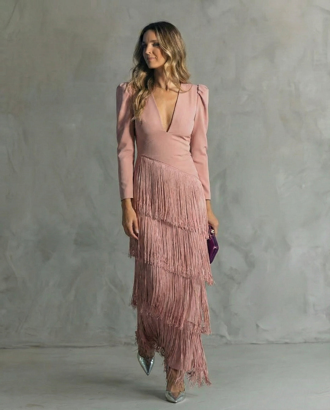 Clara | Vestido Elegante con Mangas con Flecos