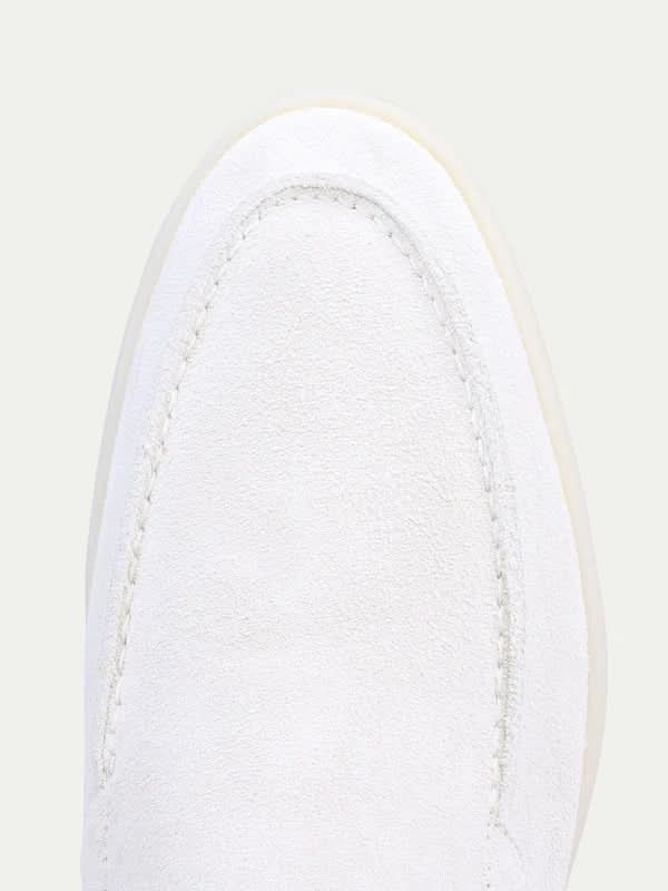 Mocasín Clásico de Ante Blanco Perla