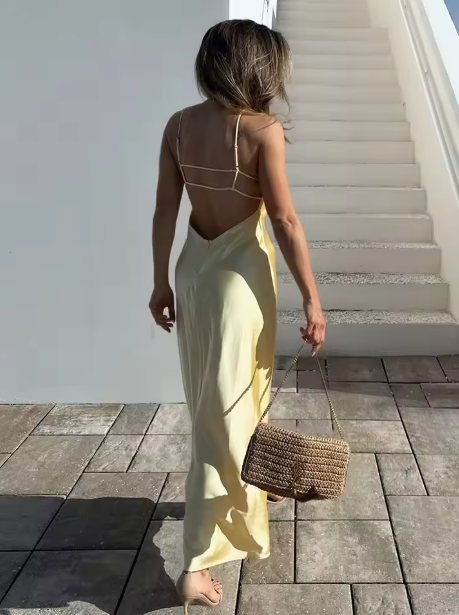 Nikka - Vestido Maxi de Satén Largo